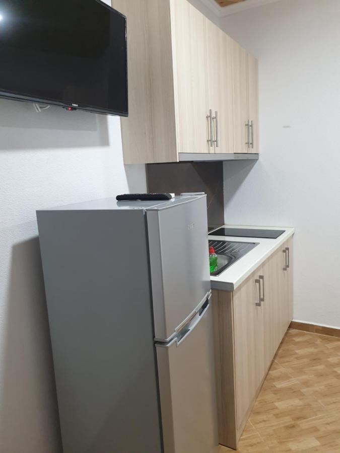 Dian'S Apartments Ksamil Exterior photo