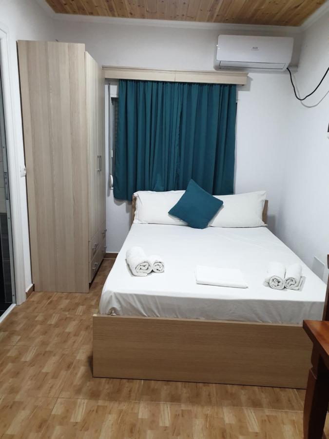 Dian'S Apartments Ksamil Exterior photo
