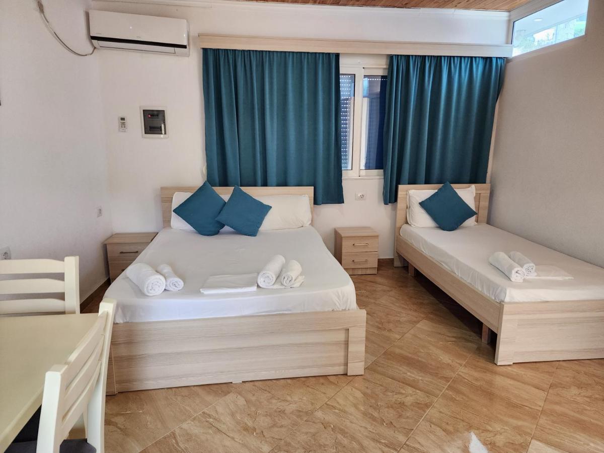 Dian'S Apartments Ksamil Exterior photo
